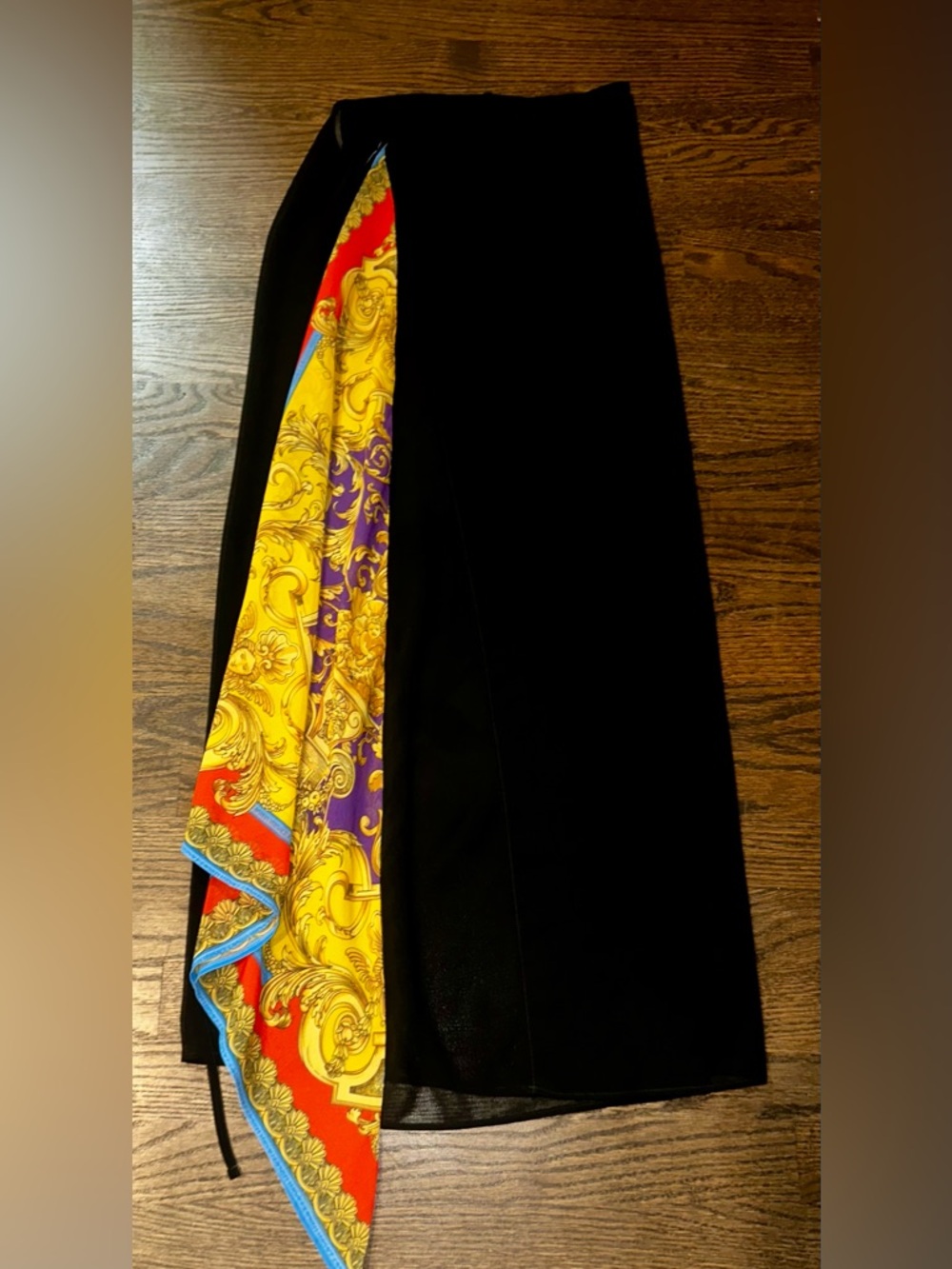 Women’s Versace Sheer Black Skirt Bathing Suit Coverup. Size 40. BNWOT.